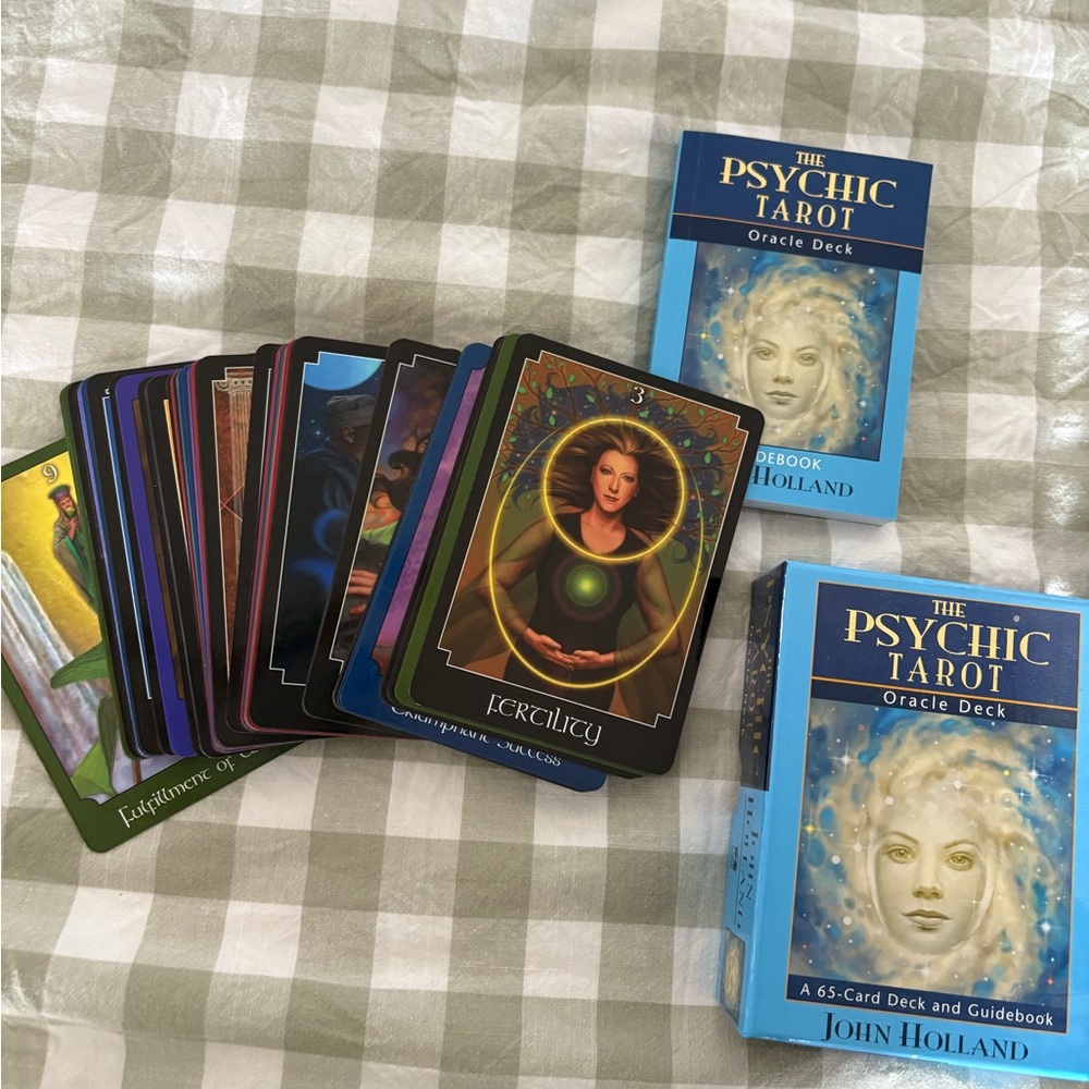 The Psychic Tarot Oracle Deck by John Holland